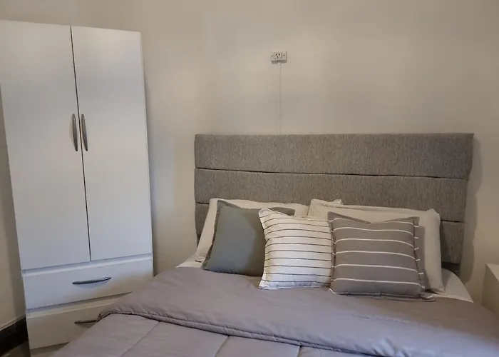 Katana Capsule Hostel